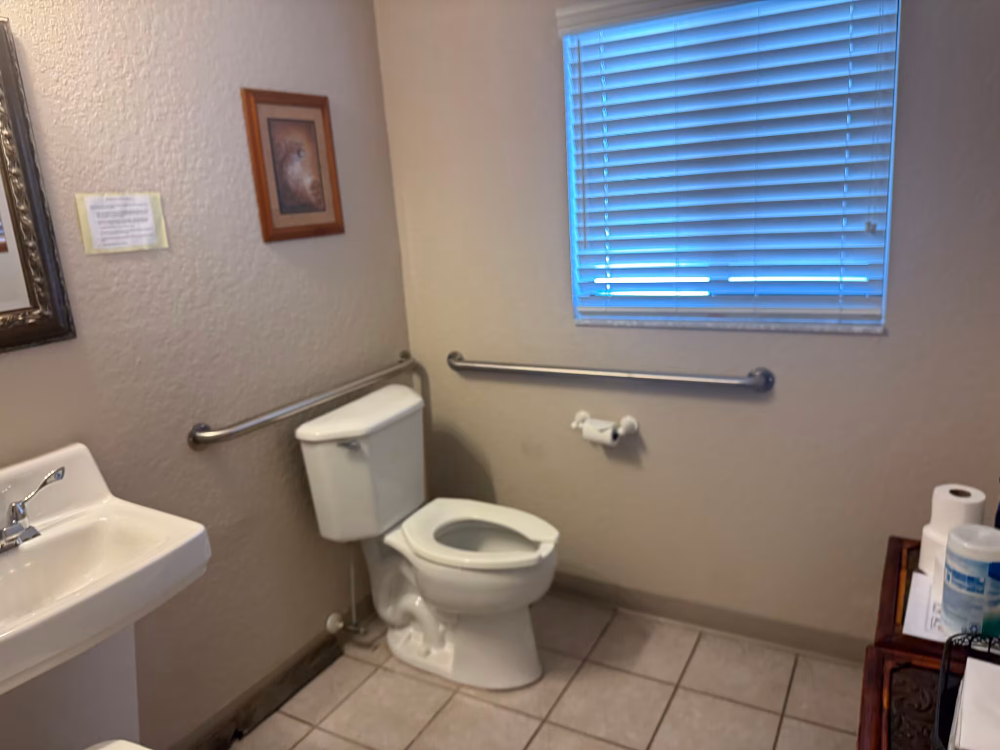 5020 Goddard Interior Office Bathroom